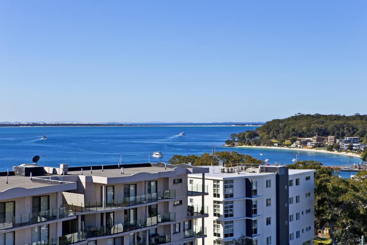 Penthouse Palace - Luxurious Harbourview Location Nelson Bay Exterior photo